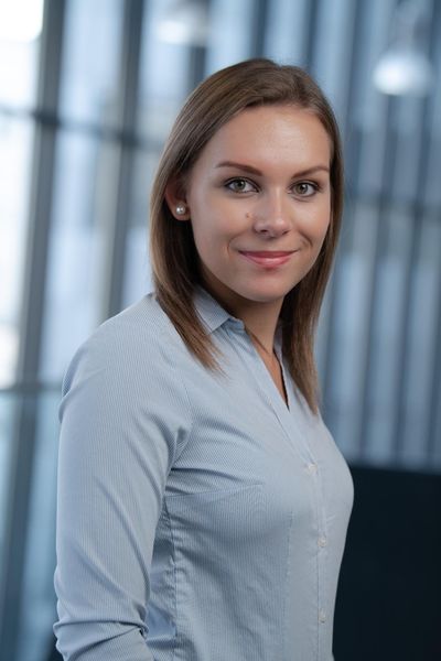 Melanie Peter Mitarbeiterin Henkel